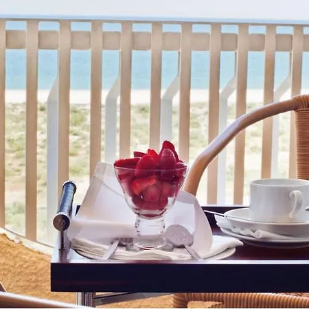 Ozadi - Eurotel فندق