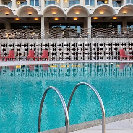 Ozadi - Eurotel 4*