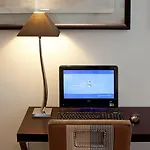 Ozadi - Eurotel Ξενοδοχείο